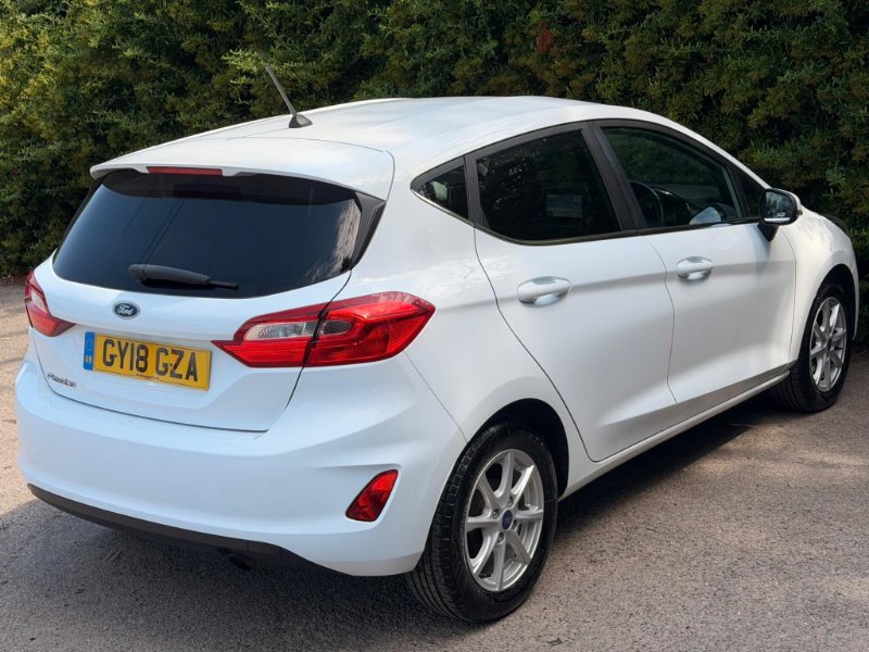 FORD FIESTA 1.0T ECOBOOST ZETEC EURO 6 S S 5DR 6,995 ADMIN FEE OF...